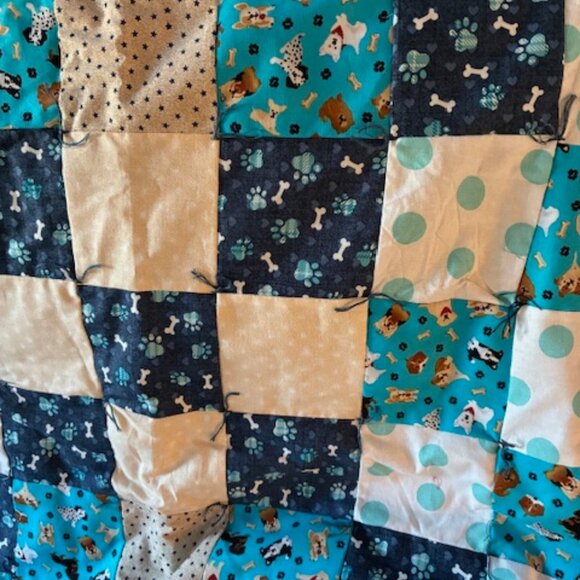 Baby Child Puppies Dogs Bones 36" x 43" Handmade Quilt Blanket Gift Shower Blue - Picture 2 of 6